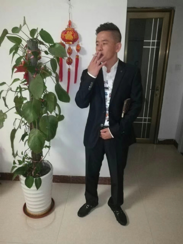 男人三十而立的第二张照片--武夷山交友网