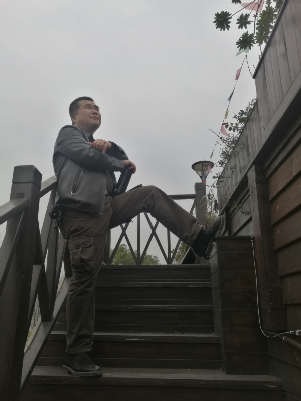 孤单背影的第一张照片--武夷山交友网