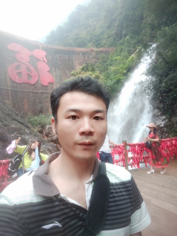 珊珊您是珊无无无妻的第一张照片--武夷山交友网