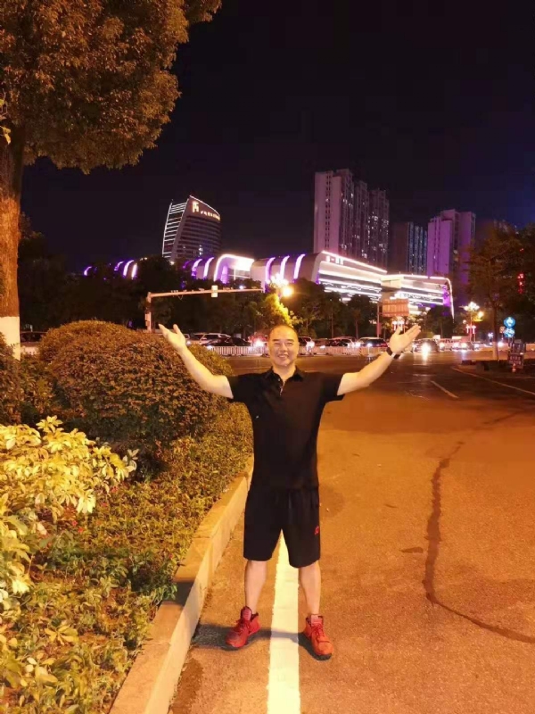 李国伟的第二张照片--武夷山交友网