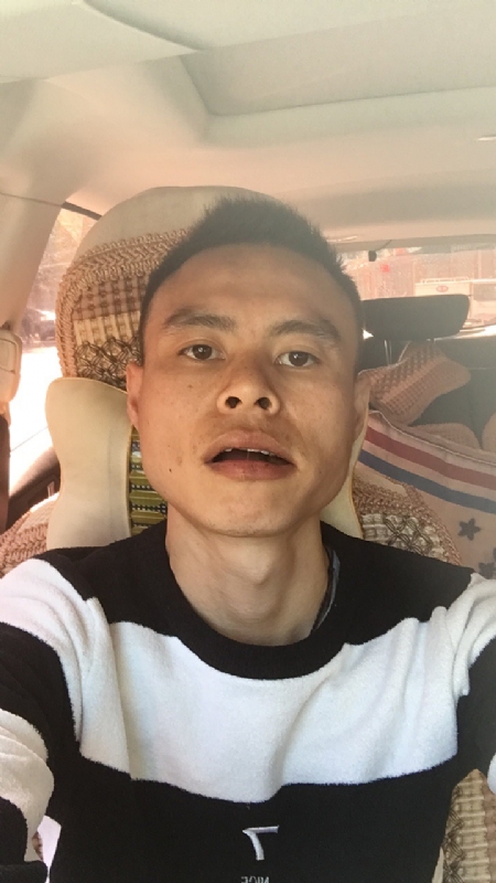 小何的第一张照片--武夷山交友网