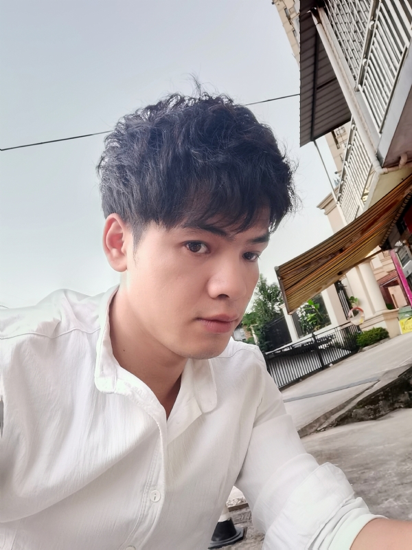 幕后老板的第二张照片--武夷山交友网