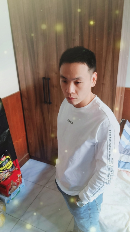 没有蜡笔的小航的第三张照片--武夷山交友网