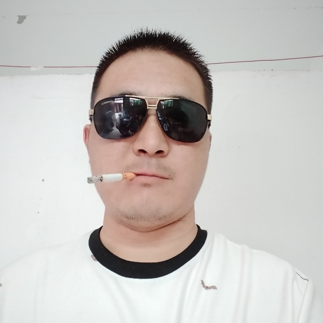 白伟伟的第一张照片--武夷山交友网