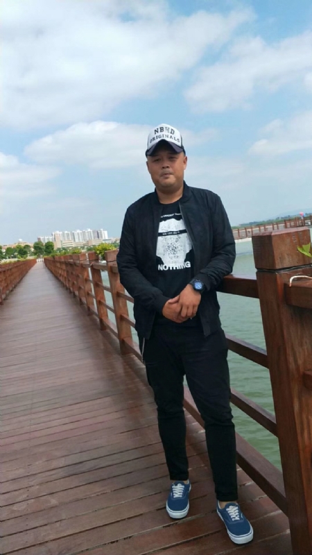 人生如戏的第二张照片--武夷山交友网