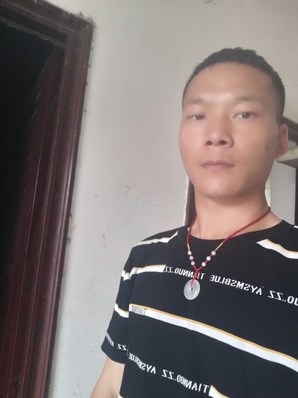 爱，请深爱的第二张照片--武夷山交友网