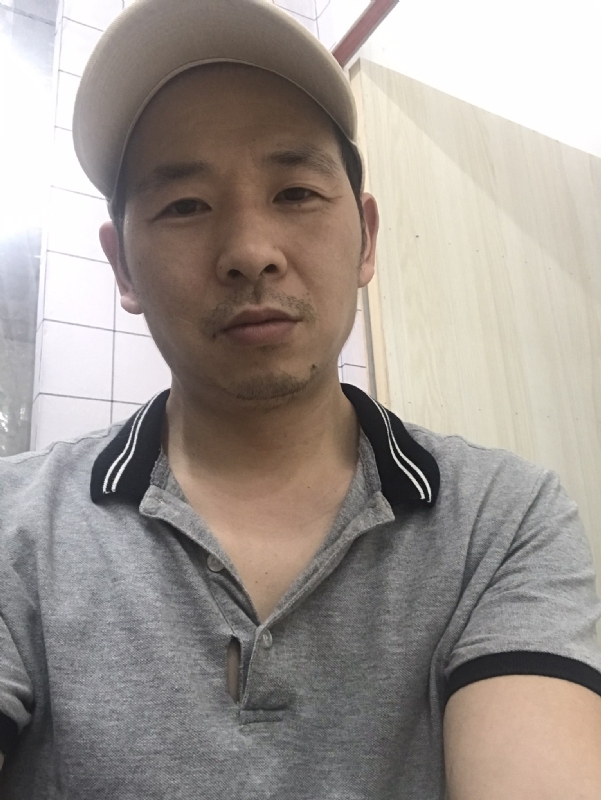 老何的第一张照片--武夷山交友网