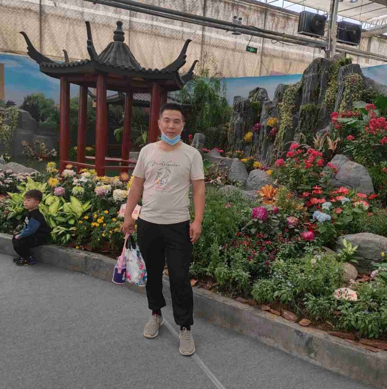 受伤的痴情男的第一张照片--武夷山交友网