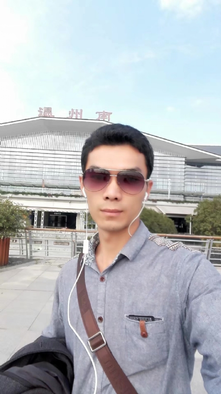错把真心喂了狗的第三张照片--武夷山交友网