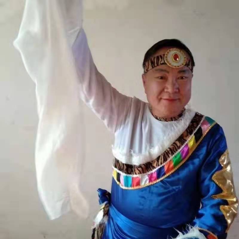 走在冷风中的第一张照片--武夷山交友网