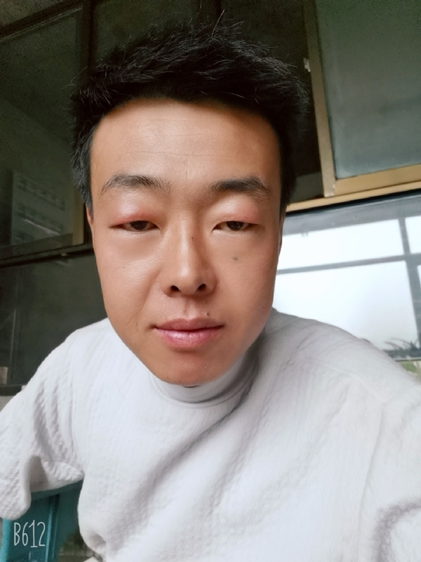 缺爱80后的第一张照片--武夷山交友网