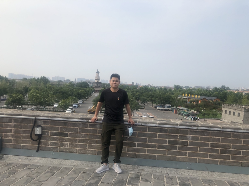 123.向左向右的第一张照片--武夷山交友网