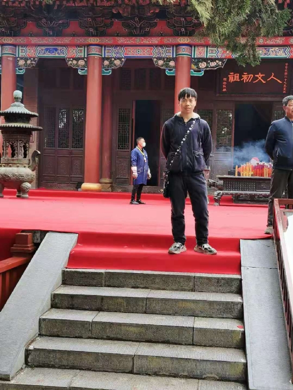 单身的小草的第三张照片--武夷山交友网
