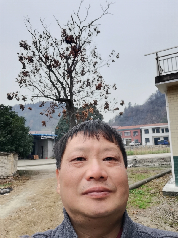 苏众青春冲浪的第一张照片--武夷山交友网