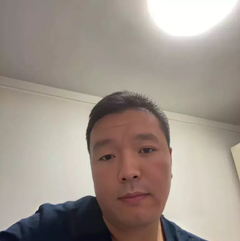 穿唐装的松鼠的第一张照片--武夷山交友网