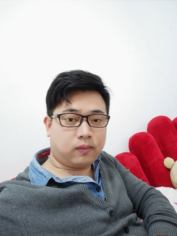 何必在亿的第一张照片--武夷山交友网