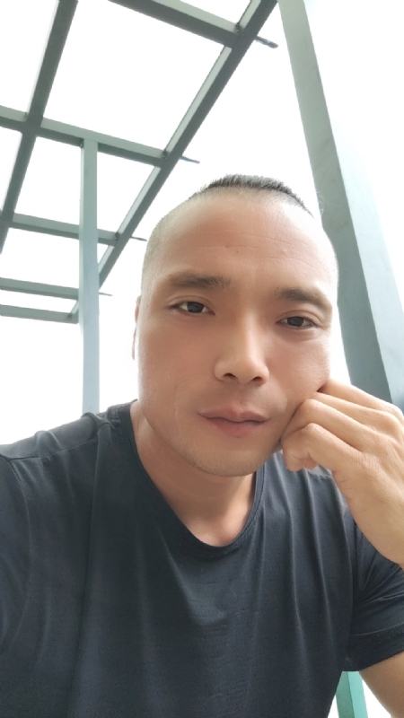 伯爵的第三张照片--武夷山交友网