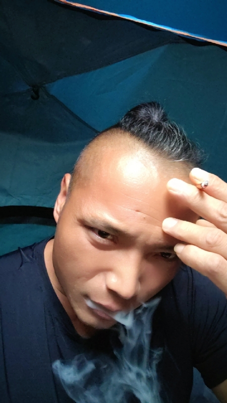 伯爵的第四张照片--武夷山交友网