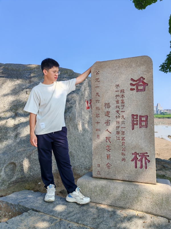 风尘的第三张照片--武夷山交友网